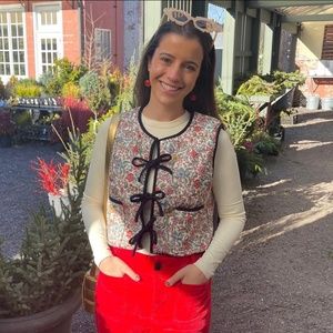 Meet your Posher, Chloe
